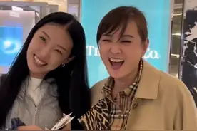 太壕！网红崔晋26岁生日获好友赠百万机车，晋妈备12万戒指认儿媳图片