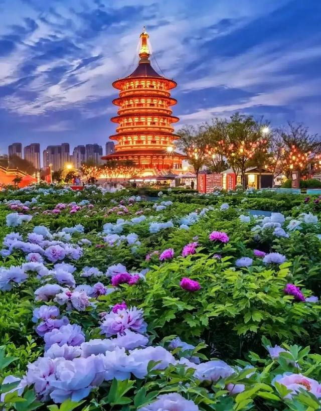 4月最适合小住三五天的16个地方，再忙也值得你挑一个去发呆！