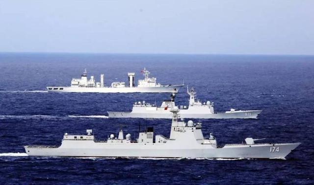 6国外援候命，高市通知全球，对华打响第二枪，中方被逼上硬菜