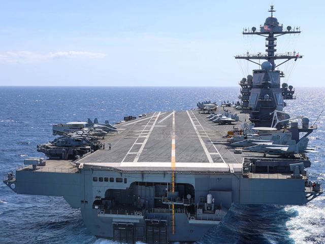 想施压反出丑！美军53年“老爷爷航母”撑场，新航母拖后腿难救场