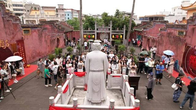 暖冬“趣”圣，文昌孔庙文创上新啦！快来和Q版孔夫子晒个太阳