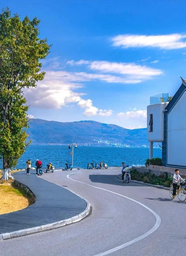 中国评分最高的十大古镇，第1名很难超越！去过一半此生无憾！