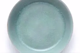 2.94亿天价汝窑，台湾故宫就有21件，有的还更精致图片