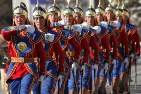 外蒙古人为什么不喜欢中国人？因为历史，也因为中国太强大图片