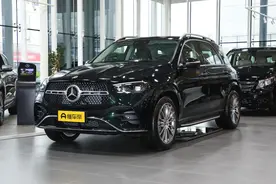 新车 | 售价69.98万元起/长轴距版明年国产，新款奔驰GLE SUV上市图片