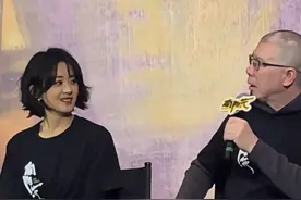 这次被央媒"点名"的赵丽颖，暴露真实处境，原来张艺谋真的没说错图片
