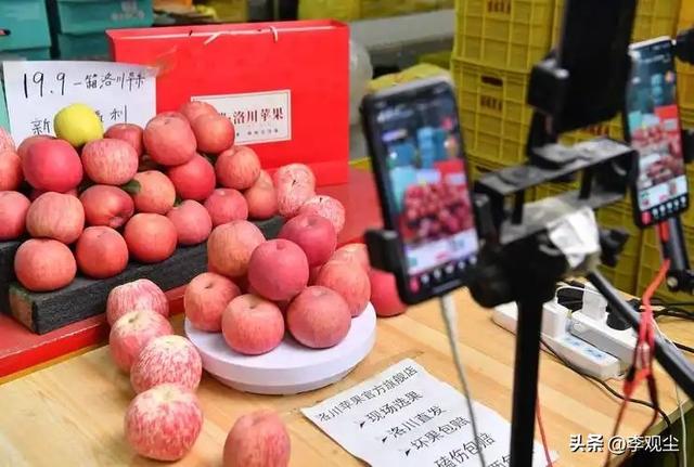 顶流网红接连塌房，嘲讽网友、品牌质量低下，一个比一个没底线