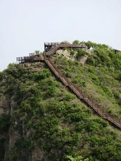 李清喜：新密鸡山秋游三章