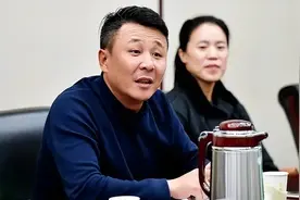 只奖励莎头和马龙，没有樊振东陈梦和王曼昱？郭斌公开回应原因图片