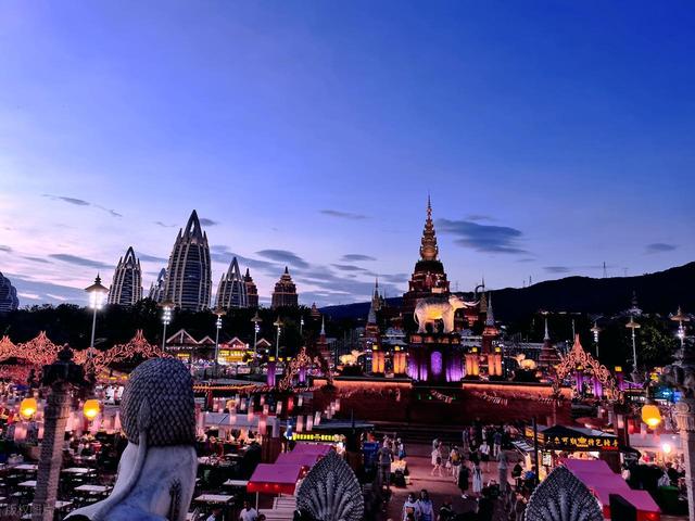 广东阳江和云南西双版纳哪里更适合老年人过冬旅居？