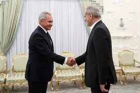 敢打伊朗没那么容易，盟友公开撑腰：关键时刻，几十架次大运飞抵图片