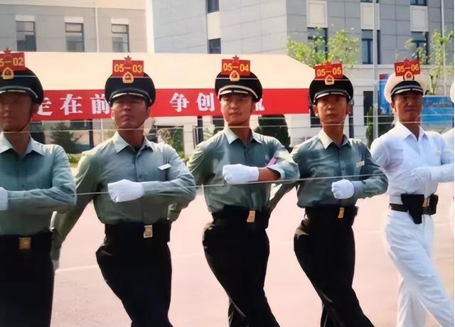 聂海胜妻子：在丈夫上太空前提出离婚，保密生活隐藏了多少辛酸？