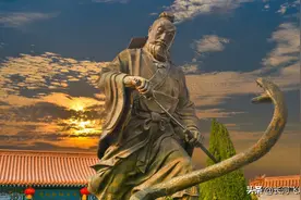 汉朝四大镇国神器：斩蛇剑、传国玺、孔子屐、王莽头图片