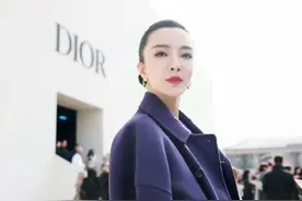 刘彦池飞赴巴黎主持时尚秀，38岁事业如日中天图片