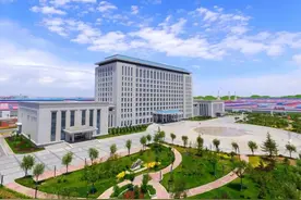 工资6000-12000元/月！甘肃国企兰石集团招200人！应、往届可报！图片