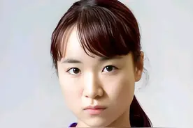日本乒乓球选手伊藤美诚图片