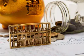 银行分红高峰已至！超半数A股上市银行实施年度分红图片