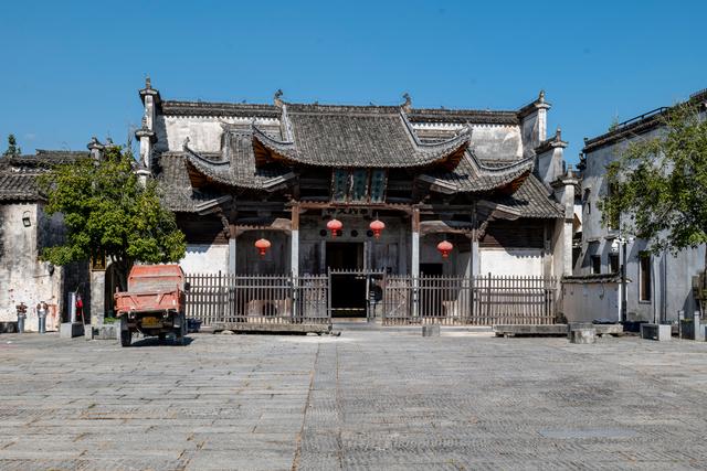 黟县南屏古村：翰林檐下酒，古树荫中魂