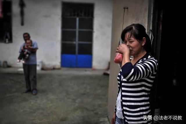 广西夫妇21年内生下15个孩子，2022年政府介入调查，如今怎样了？