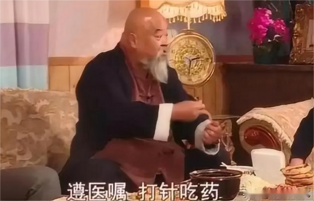 70岁的李琦：曾每天2包烟，顿顿8两酒，跟去世前的杨少华如出一辙