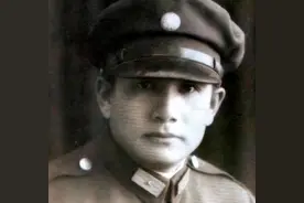 1947年，李天霞见死不救害死张灵甫，逃到台湾后，晚年过得怎样？图片