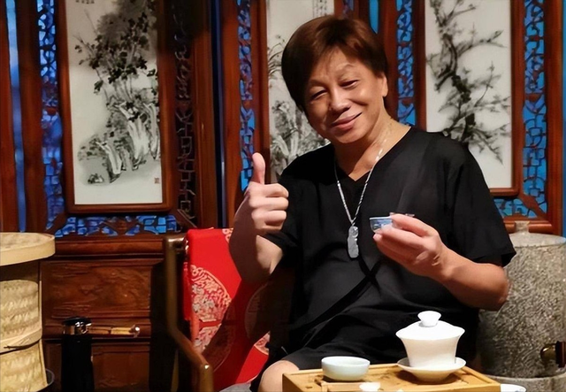 梁小龙去世早有预兆，关门弟子爆料3个“不良爱好”	，都是催命符