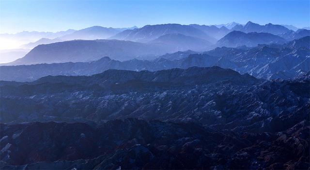 随拍！七彩丹霞冬景之美