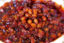 黄豆酱最好吃的做法，90岁老奶奶教我一招，不晒不发酵，越放越香图片