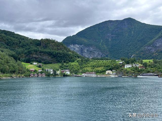 欧洲行第十二天-维京村、挪威峡湾、高山火车