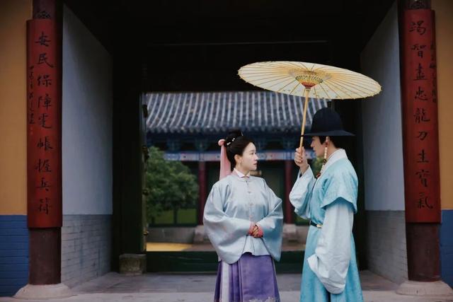 跟着总台非遗微短剧《顾盼锦年》，来三国水浒城get同款打卡地