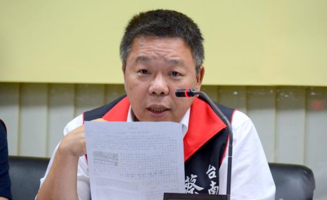硬碰硬了！郑丽文面对内外夹击强硬出击：敢去大陆，承认九二共识