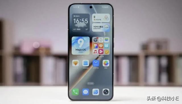 2025手机别乱买，这3款公认“高配低价”，16GB+512GB也有真香价