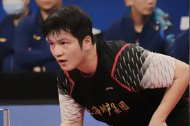 乒超联赛第一阶段：上海地产集团3-0四川丰谷，樊振东3-1孙闻图片