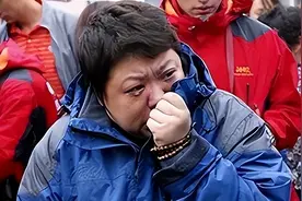 “藏”了30年，韩红的父母原来是家喻户晓的他们，难怪都不敢得罪图片