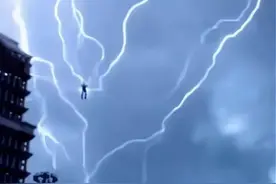 传说中的修仙者真的存在么？人的身躯能抗住雷电的伤害渡劫飞升？图片