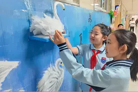 童心迎国庆 点亮爱国心图片