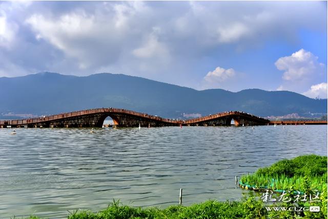 东风坝开合浮桥打个卡