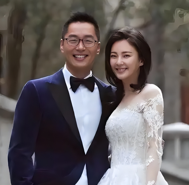 代孕只是冰山一角！张雨绮再迎2大噩耗	，38岁就把未来的路封死