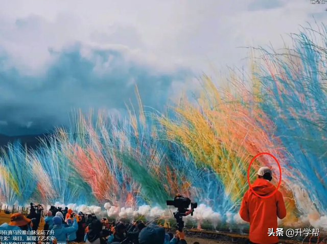 “炸响”在喜马拉雅的烟花秀：艺术还是破坏？
