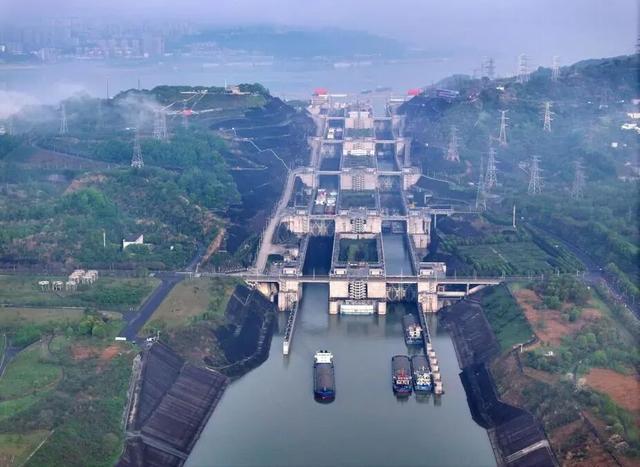 让3000吨轮船“坐电梯”，中国又创造世界第一