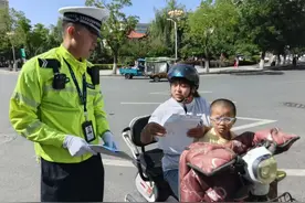 整治行动不松懈 严管严查电动车图片