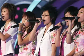 如果《超女》再比一次，只论唱功的话，李宇春排第几最合适呢？图片
