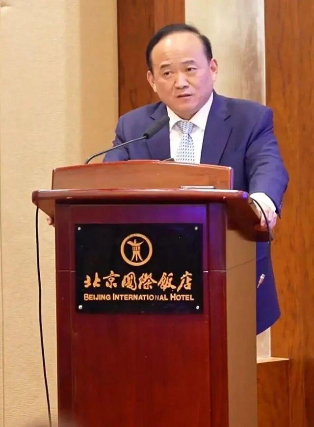 新加坡总理公开支持高市后，被罚18亿账单的金龙鱼，凉得更快了