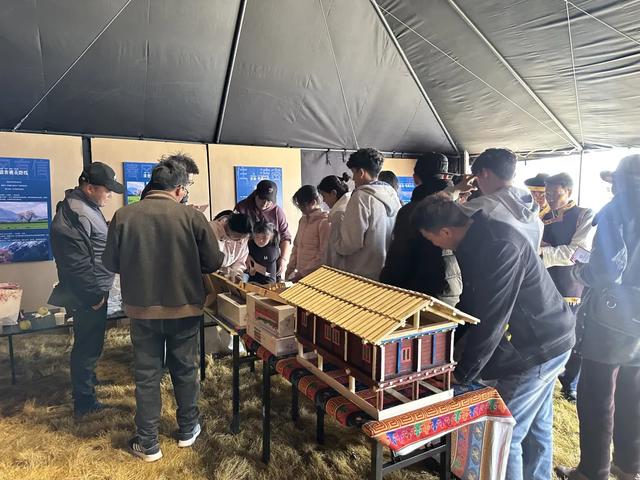 冰川之下 烟火之上 | 波密县特色主题活动亮相工布公园,等你来打卡!