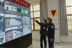 榆中县公安局交警大队正式启用摩托车驾驶人电子考场图片