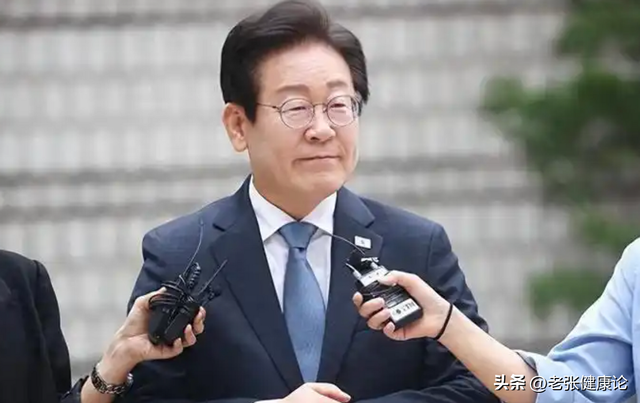 从美国回来后，李在明彻底不装了？当着全世界的面，韩国已做选择