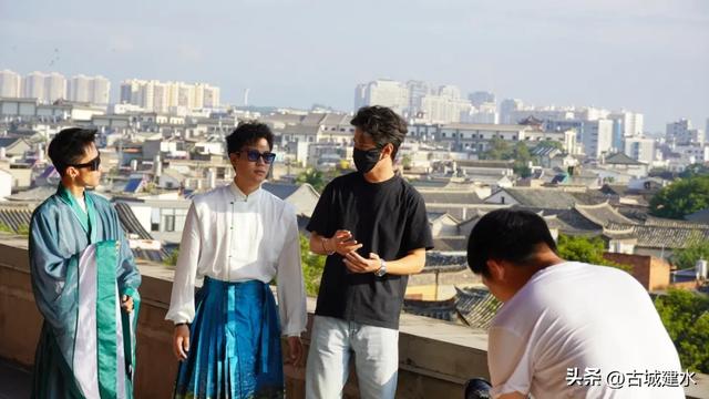 媒体达人畅游古城 沉浸式感受千年文化魅力