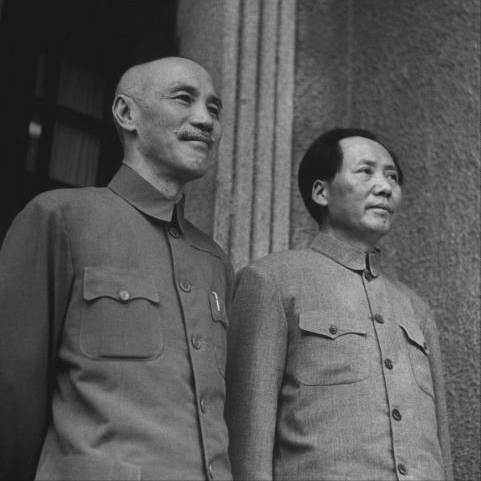 1975年蒋介石去世，消息传到大陆后，毛主席说了三个字，众人皆惊