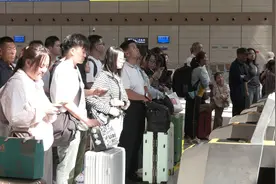 武威东站至西安方向多趟高铁列车开通图片