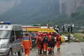最后一名落水人员找到？贵州游船倾覆事件最新后续，造成10人溺亡图片